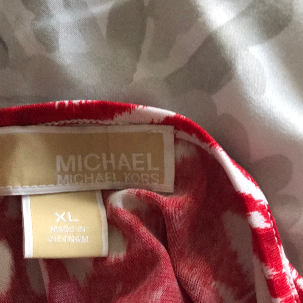Red shirt